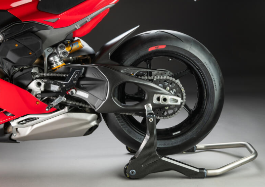 Lightech Protezione Forcellone in Carbonio per Ducati Panigale V4 - 2025