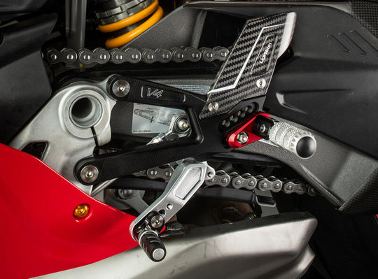 Lightech Pedane Regolabili con Poggia piedi Fissi per Ducati Panigale V4 - V4 S 2025