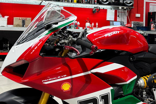 CNC RACING Clutch-Guard Race - Protezione leva frizione Troy Bayliss Limited Edition