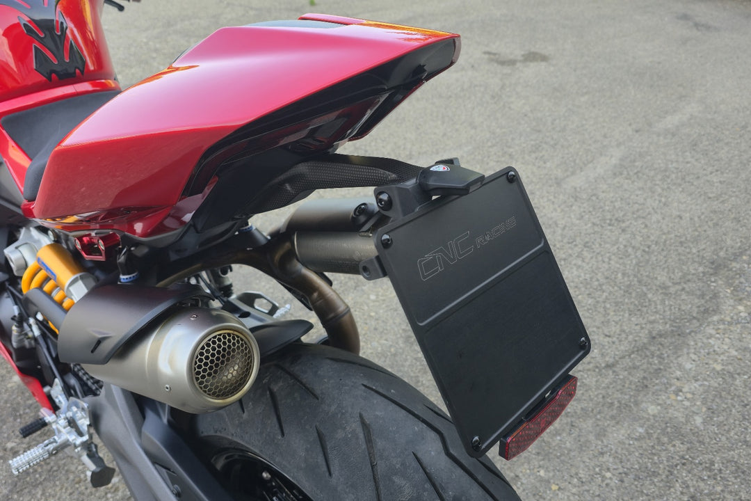 Lightech porta targa per Ducati Panigale V4-V2 e Street Fighter V4-V2 - 2025