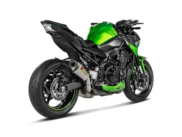 Silenziatore slip-on in titanio Akrapovic per Kawasaki Z900 2025