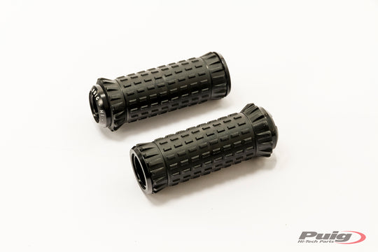 Pedane Puig modello R-fighter S