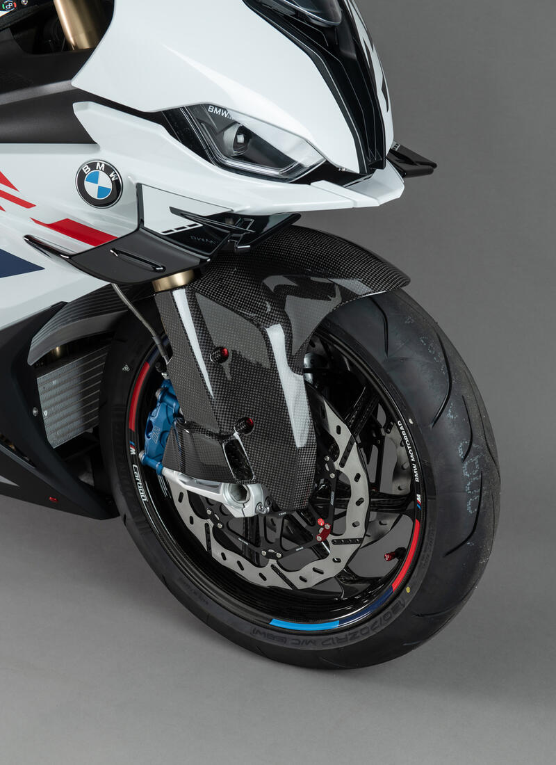 Lightech Parafango Anteriore Con Prese D'Aria Per Raffredamento Pinze Freni Carbonio Lucido per BMW S1000R 21-24-RR 19-25