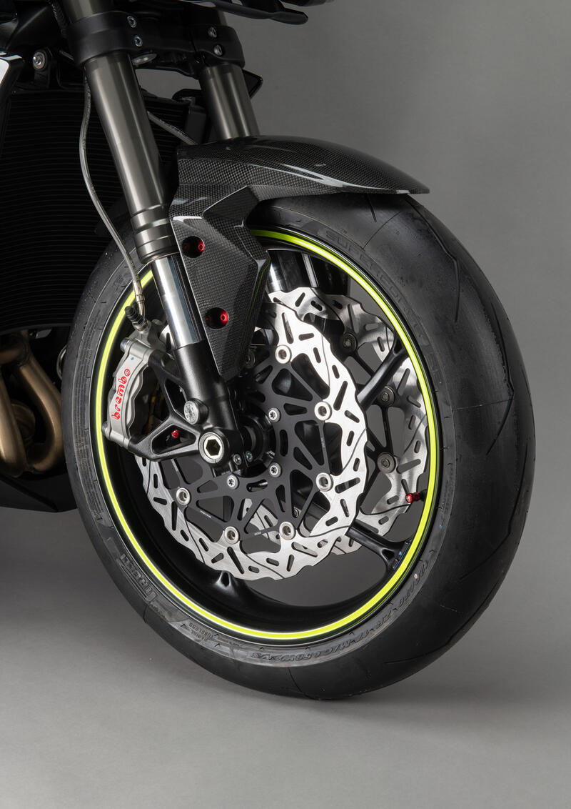 Lightech Parafango Ant. In Carbonio per Triumph Street Triple 765 R-RS-S 2017-2025