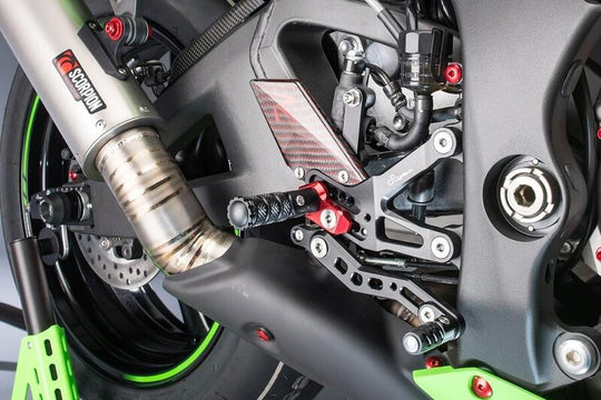 Lightech Pedane Regolabili R Version per Kawasaki ZX10R 2016-2020