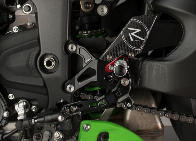 Lightech Pedane Regolabili R Version , Cambio Diritto per Kawasaki ZX6R-636 2005-2024