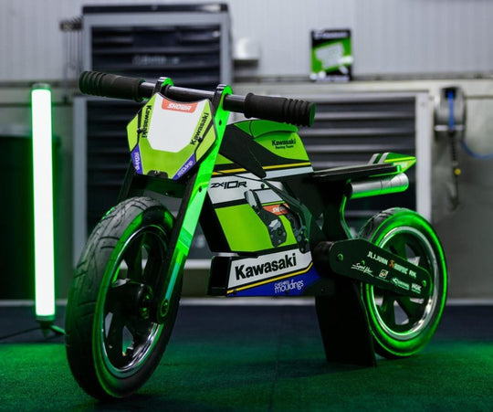 015SPM0047 Kawasaki Wsbk Balance Bike MY 24/25