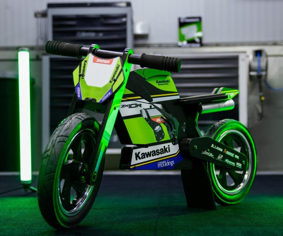 015SPM0047 KAWASAKI WSBK BALANCE BIKE MY24/25