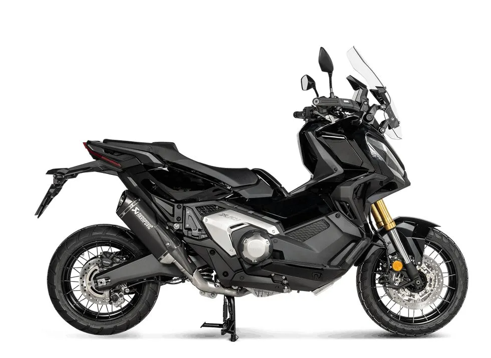 Terminale di scarico Akrapovic omologato per Honda X-ADV750 / FORZA 2025