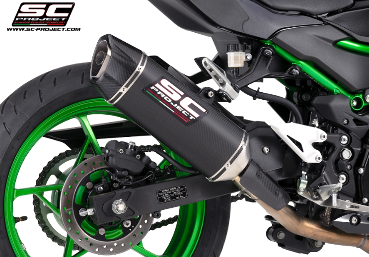 Termnale SC-Project modello  SC1-X omologato per kawasaki z500