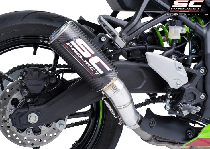 Terminale SC-Project NON OMOLOGATO modello  CR-T per lawasaki Ninja zx-4r-rr