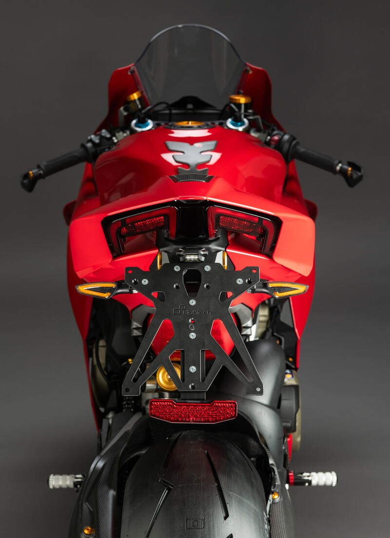Lightech Kit Porta Targa Regolabile per Ducati Panigale V2 - V2S - V4 -V4S Streetfighter V2 -V2S -V4 -V4S 2025