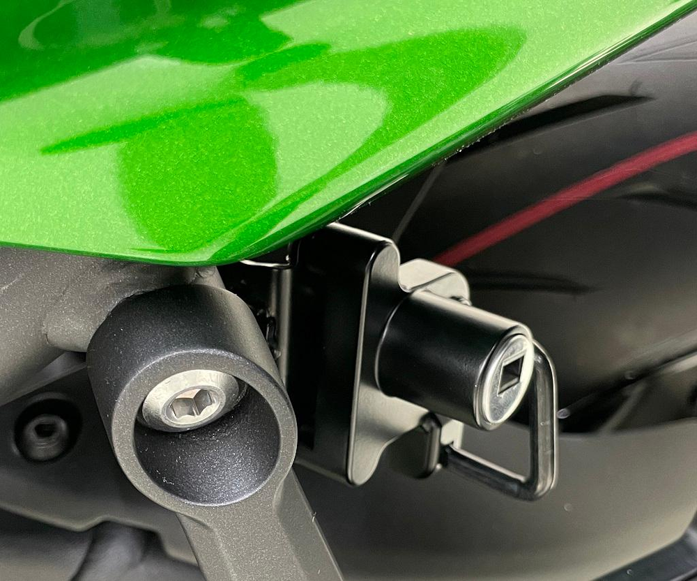 Kit lucchetto casco Kawasaki per Ninja H2 SX SE  2025>