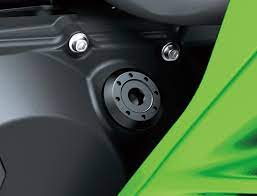 Tappo rabbocco olio per Kawasaki Ninja H2 SX SE  2025>