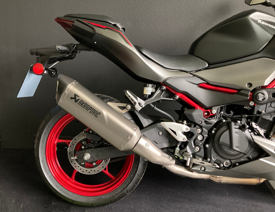 Scarico Akrapovic Sports Titanium Kawasaki Ninja 500 - 500 SE - Z500 - 500 SE 2024>