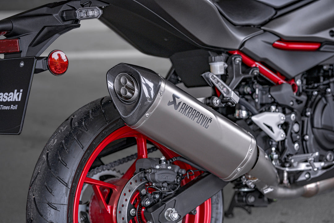Scarico Akrapovic Sports Titanium Kawasaki Ninja 500 - 500 SE - Z500 - 500 SE 2024>
